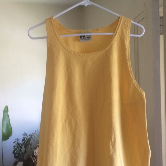 Russell Athletic Other - FREE IF BUNDLED. Workout shirt Sz XL